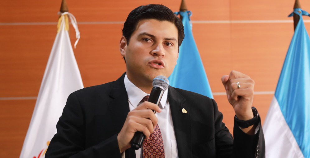 Marlon Ochoa advierte que consejeras del CNE buscan limitar revisión a 1,081 actas pese a...